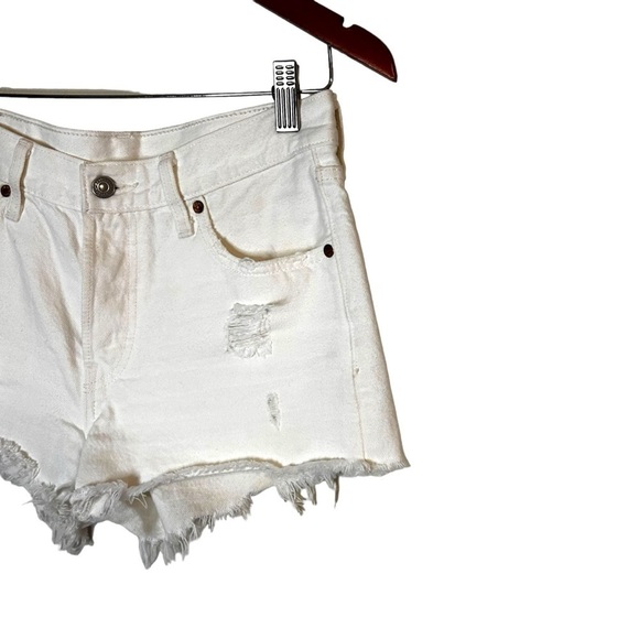 Levi's 501 Womens High Waisted White Distressed Shorts - Picture 7 of 14